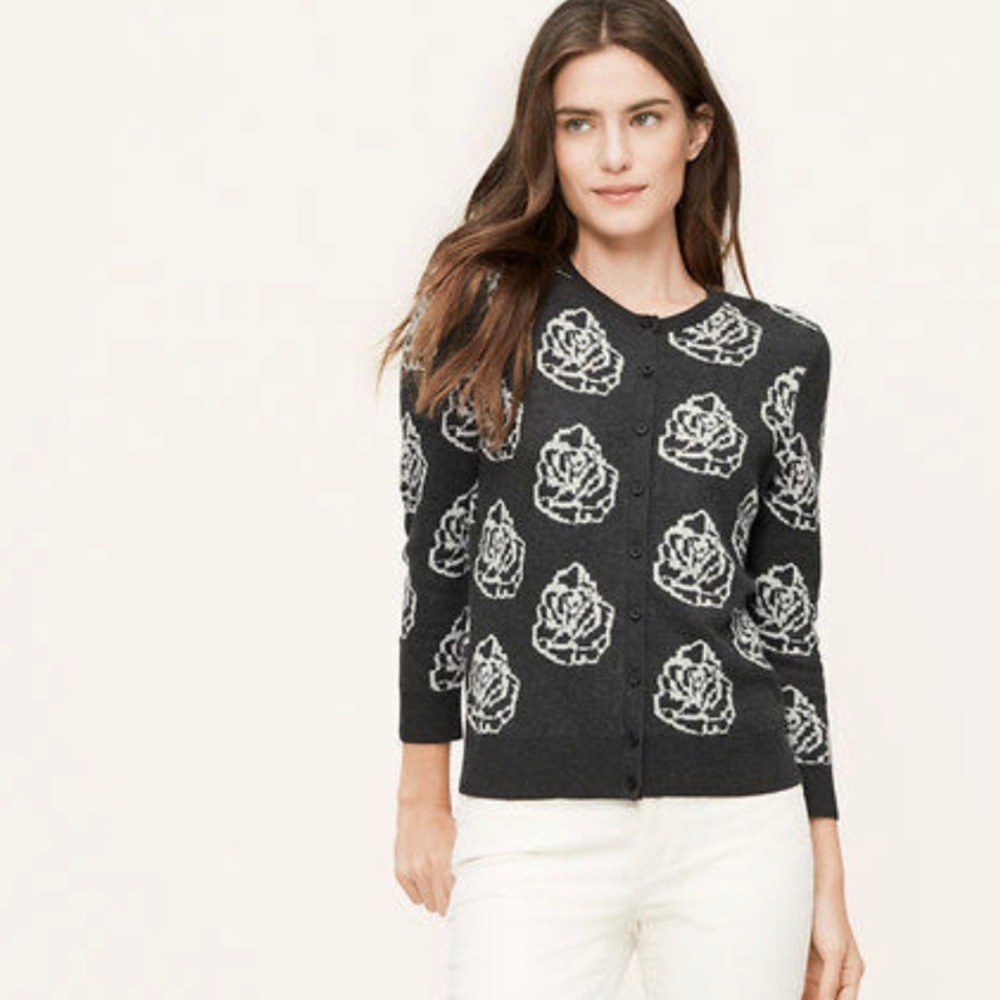 Floral Embroidered Long-Sleeves Cardigan